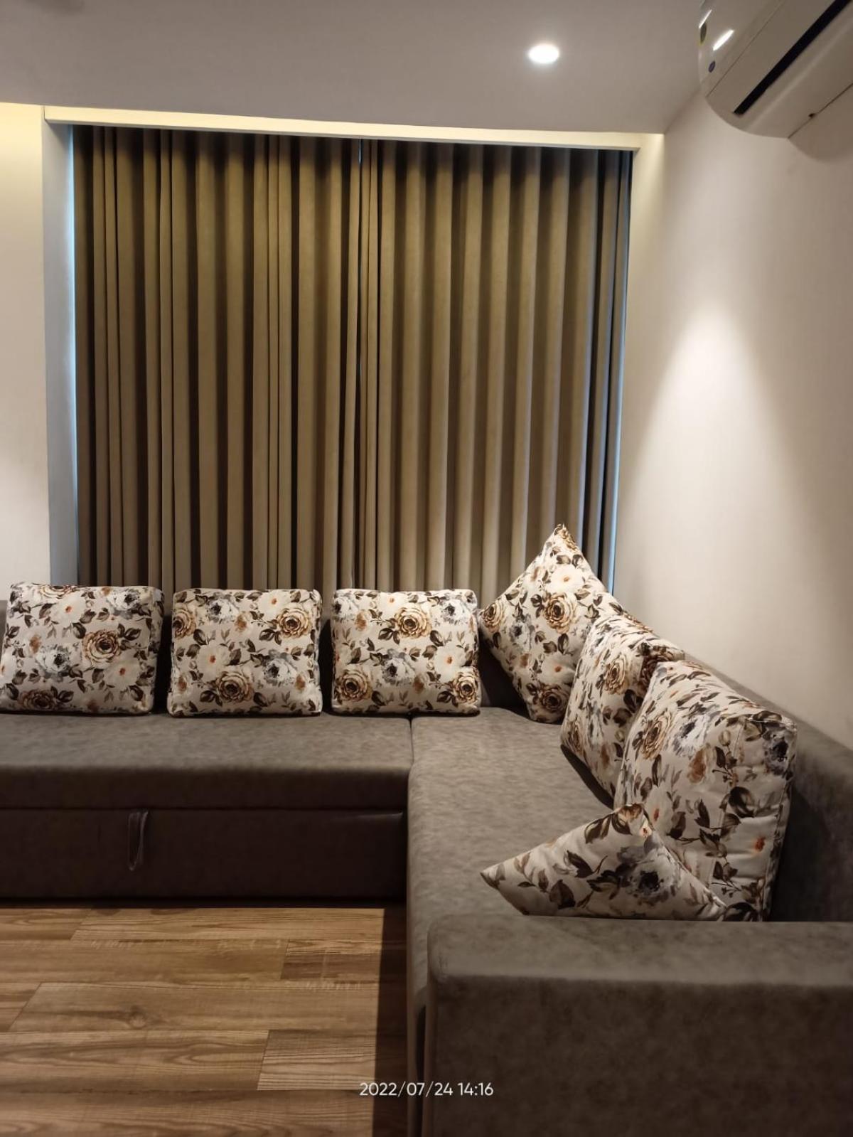 Pinnacle Grand Hotel Ahmedabad Exterior foto